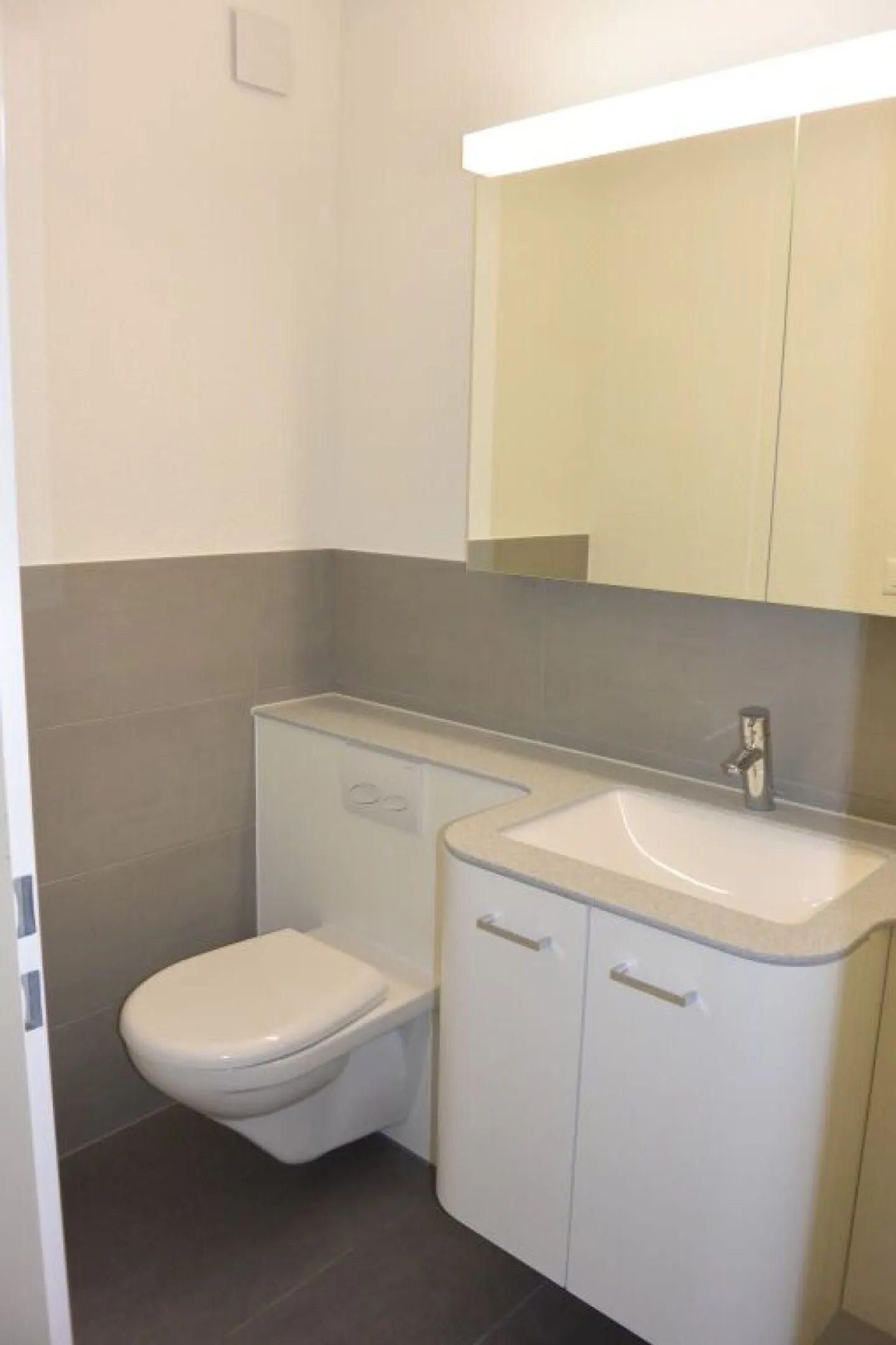 Appartement ensoleillé de 4,5 pièces (2ème étage) dans un emplacement calme réalise votre rêve de vie - Photo 8 sur 15