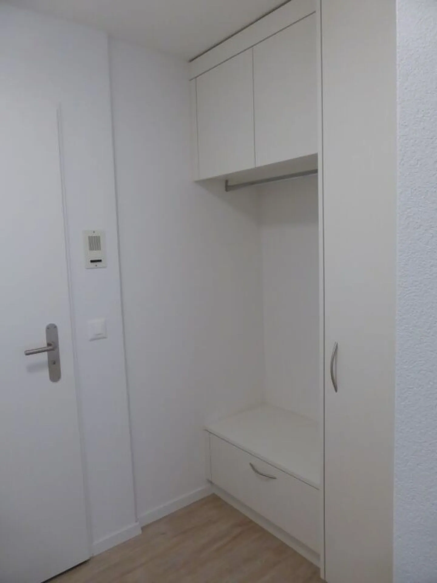 Appartement ensoleillé de 4,5 pièces (2ème étage) dans un emplacement calme réalise votre rêve de vie - Photo 11 sur 15