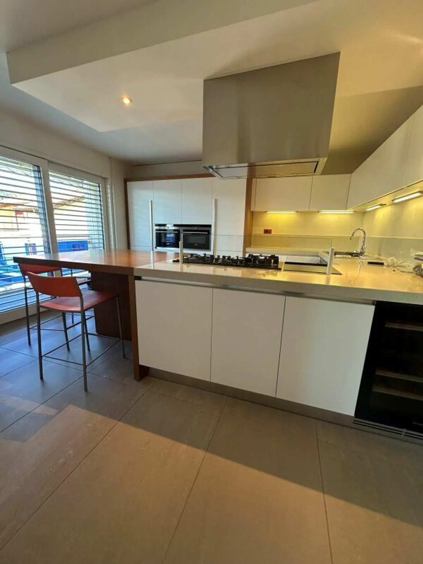 MODERN 5.5 ROOMS IN DAVESCO - Photo 4 of 15