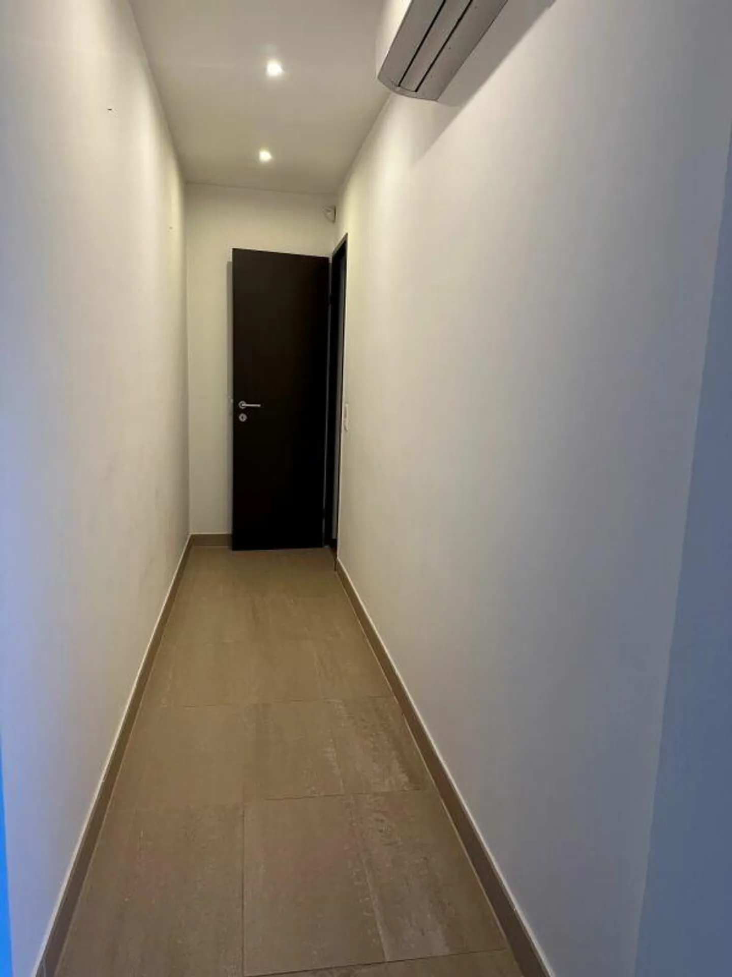 MODERN 5.5 ROOMS IN DAVESCO - Photo 7 of 15