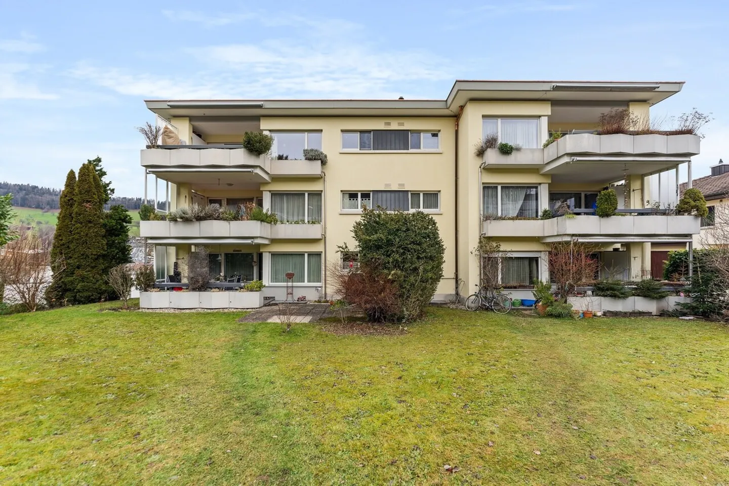 Vivere soleggiato in una posizione tranquilla - Foto 9 di 10