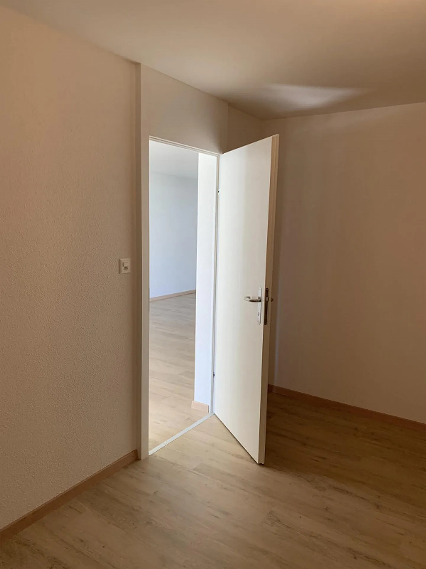 Sonnige 3.5 Zimmer Wohnung - Foto 9 von 12