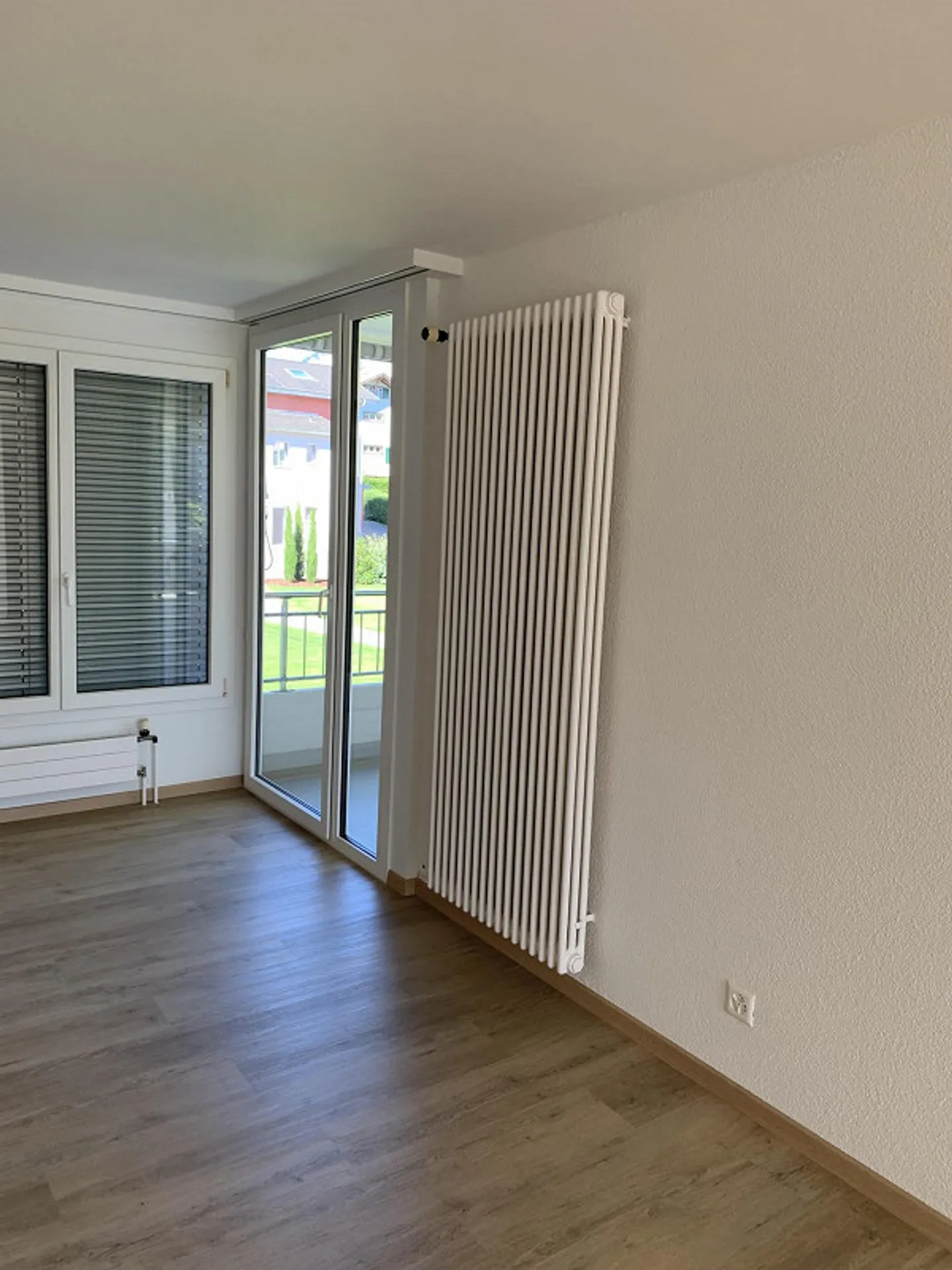 Sonnige 3.5 Zimmer Wohnung - Foto 3 von 12