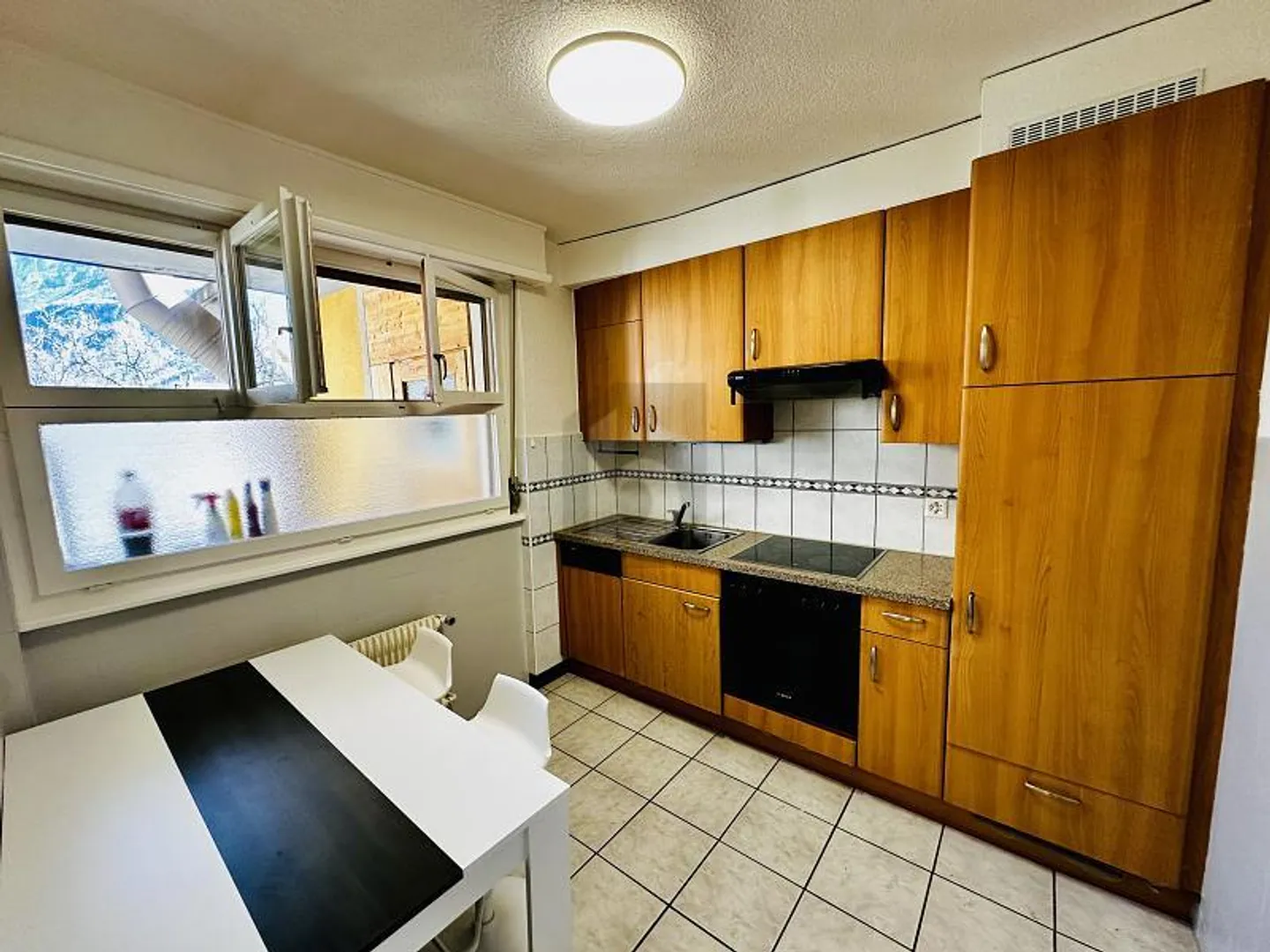 CENTRALE E COMPLETAMENTE RISTRUTTURATO - Foto 2 di 6