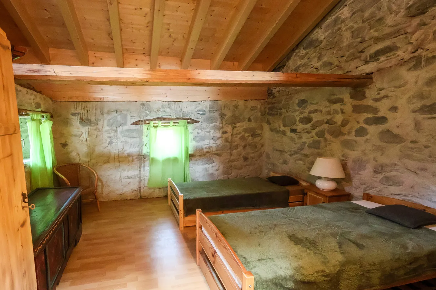 CHARME UND AUTHENTIZITÄT: HAUS MIT SCHEUNE - Foto 9 von 13