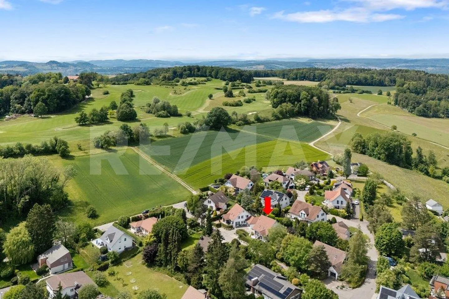 Affascinante casa di campagna con un elegante ampliamento in una zona residenziale tranquilla - Foto 4 di 13