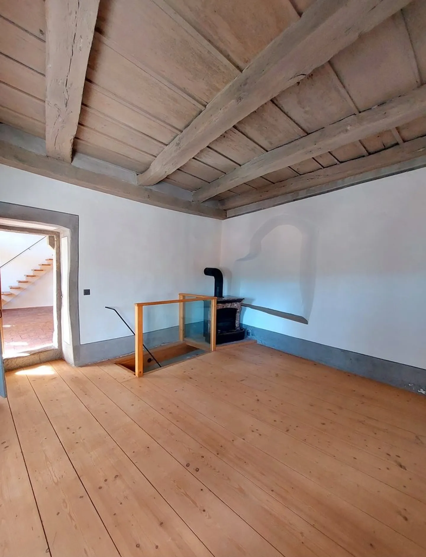 Loft 3.5 Zimmer - Foto 3 von 8