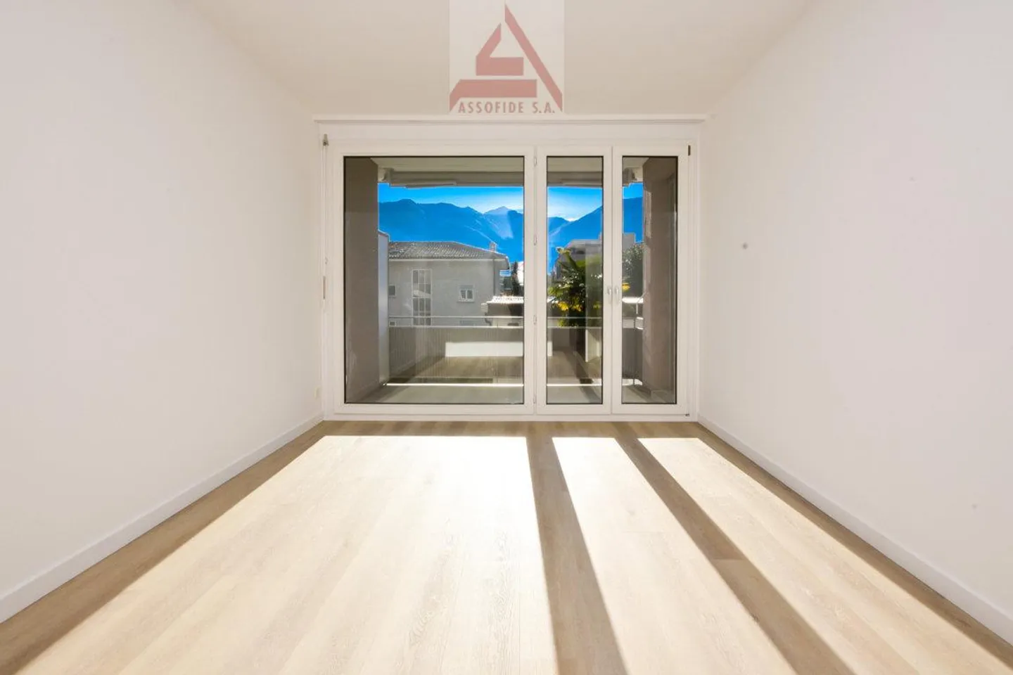 2.5-Zimmerwohnung in Seenähe - Foto 4 von 6