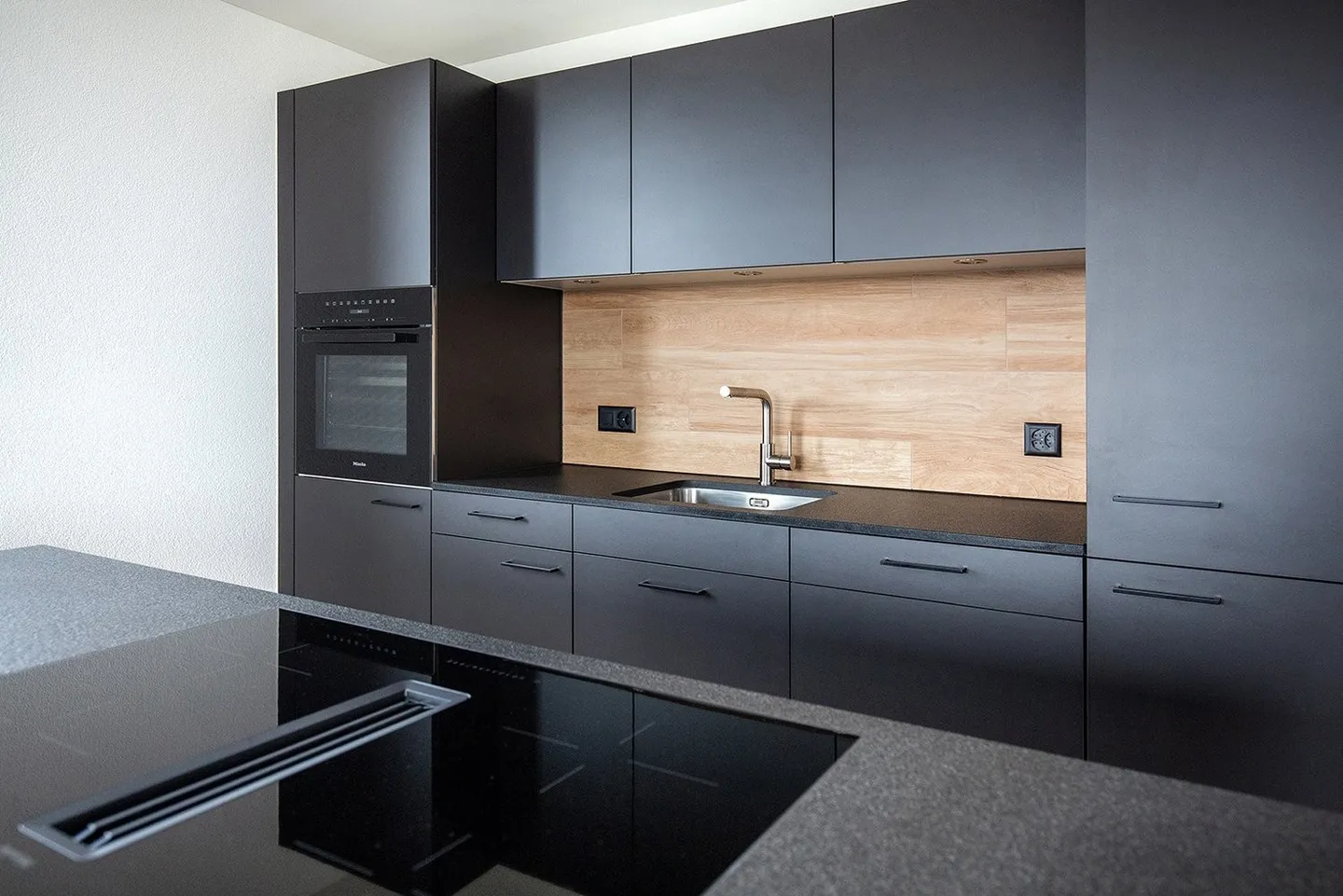 Exklusive 3.5 Zimmer Wohnung - Foto 7 von 11