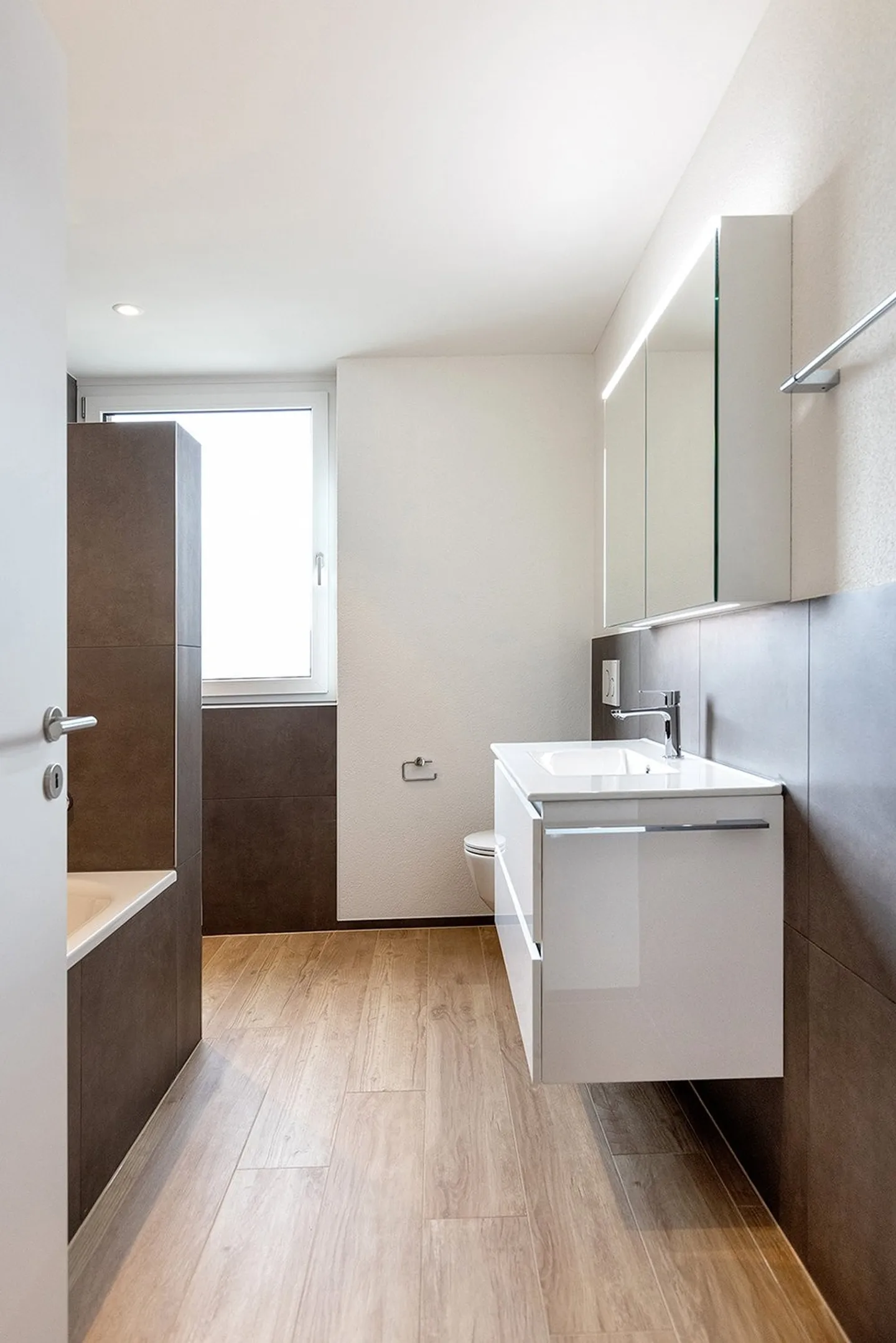 Exklusive 3.5 Zimmer Wohnung - Foto 8 von 11