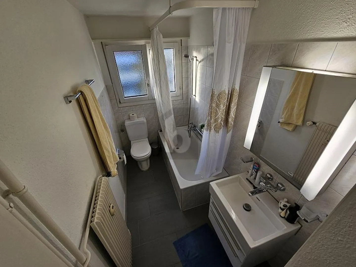Charmante Wohnung mit Balkon - Foto 5 von 6