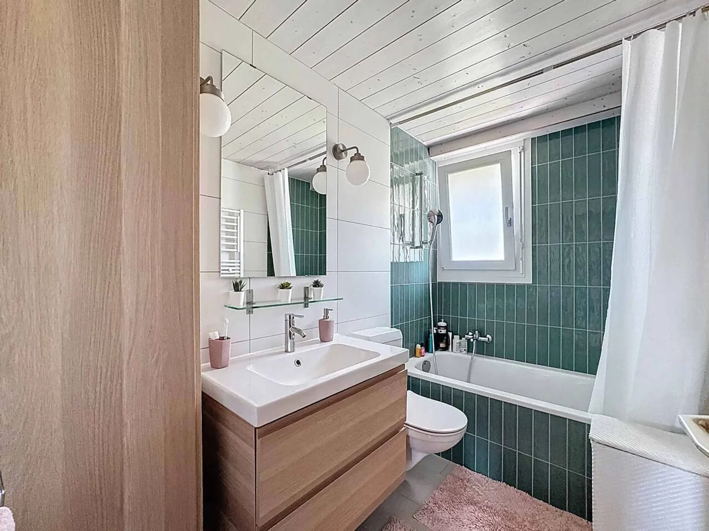 Attico Duplex di 5.5 stanze con giardino, piscina e vista panoramica - Foto 11 di 13