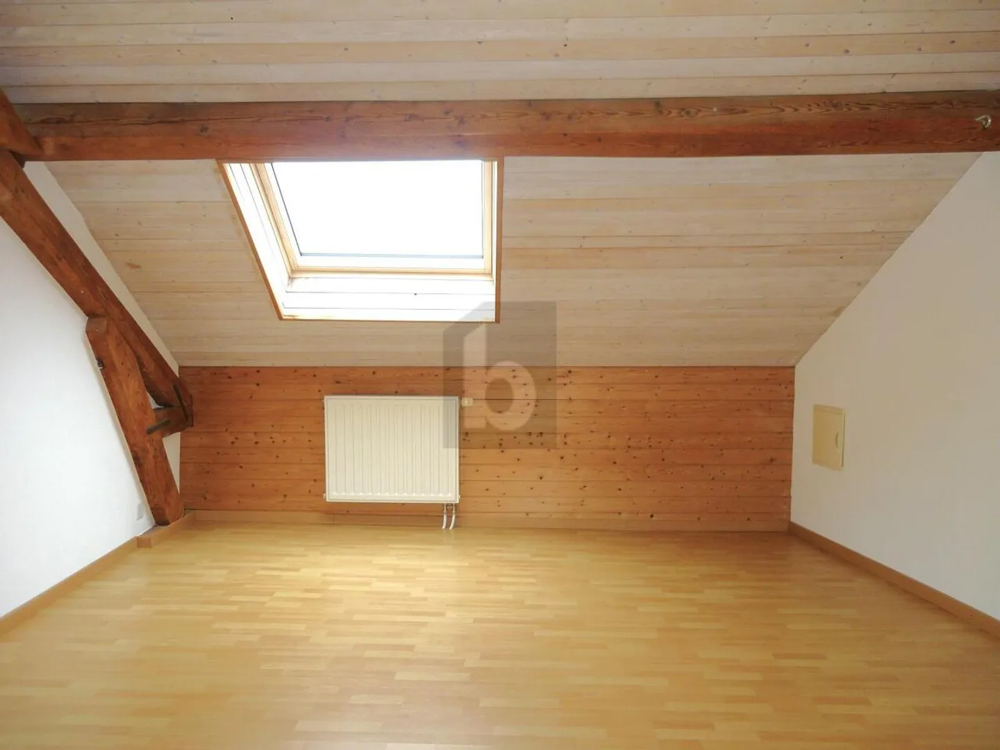 WITH A LARGE GARDEN IN A QUIET LOCATION! - Photo 5 of 6