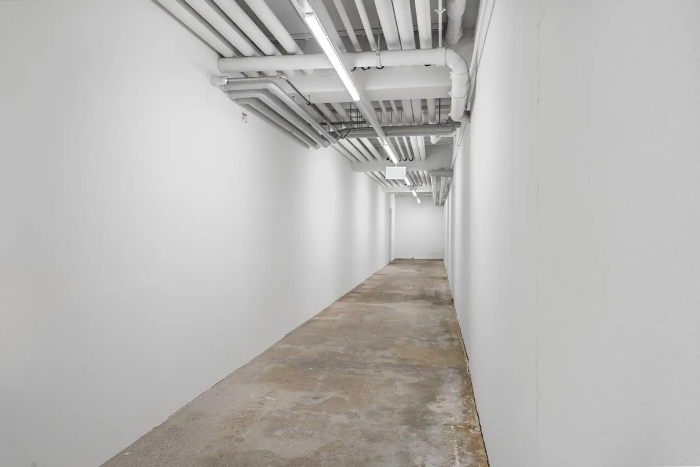 Espaces commerciaux et de stockage attrayants à louer à Trimbach - Photo 10 sur 12