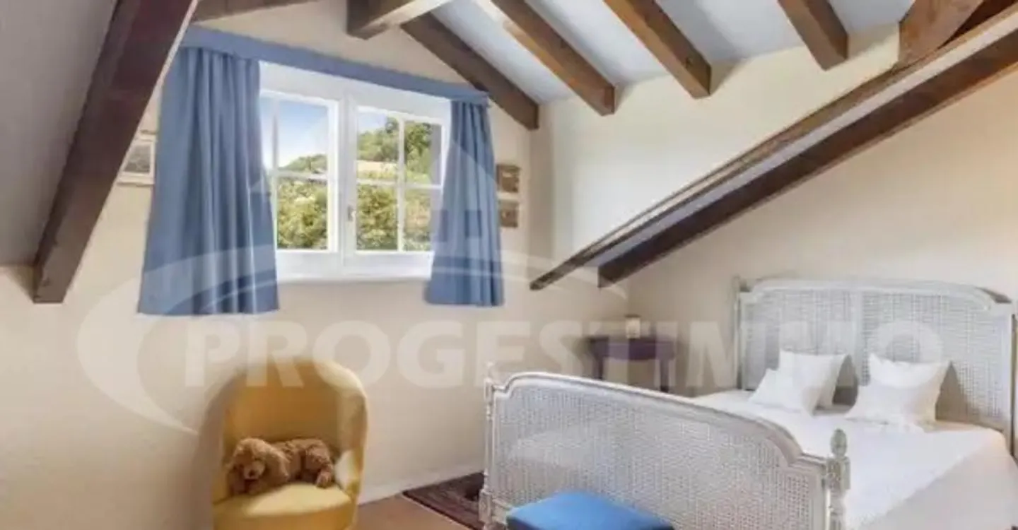 Atemberaubende Villa mit Talblick - Foto 9 von 11