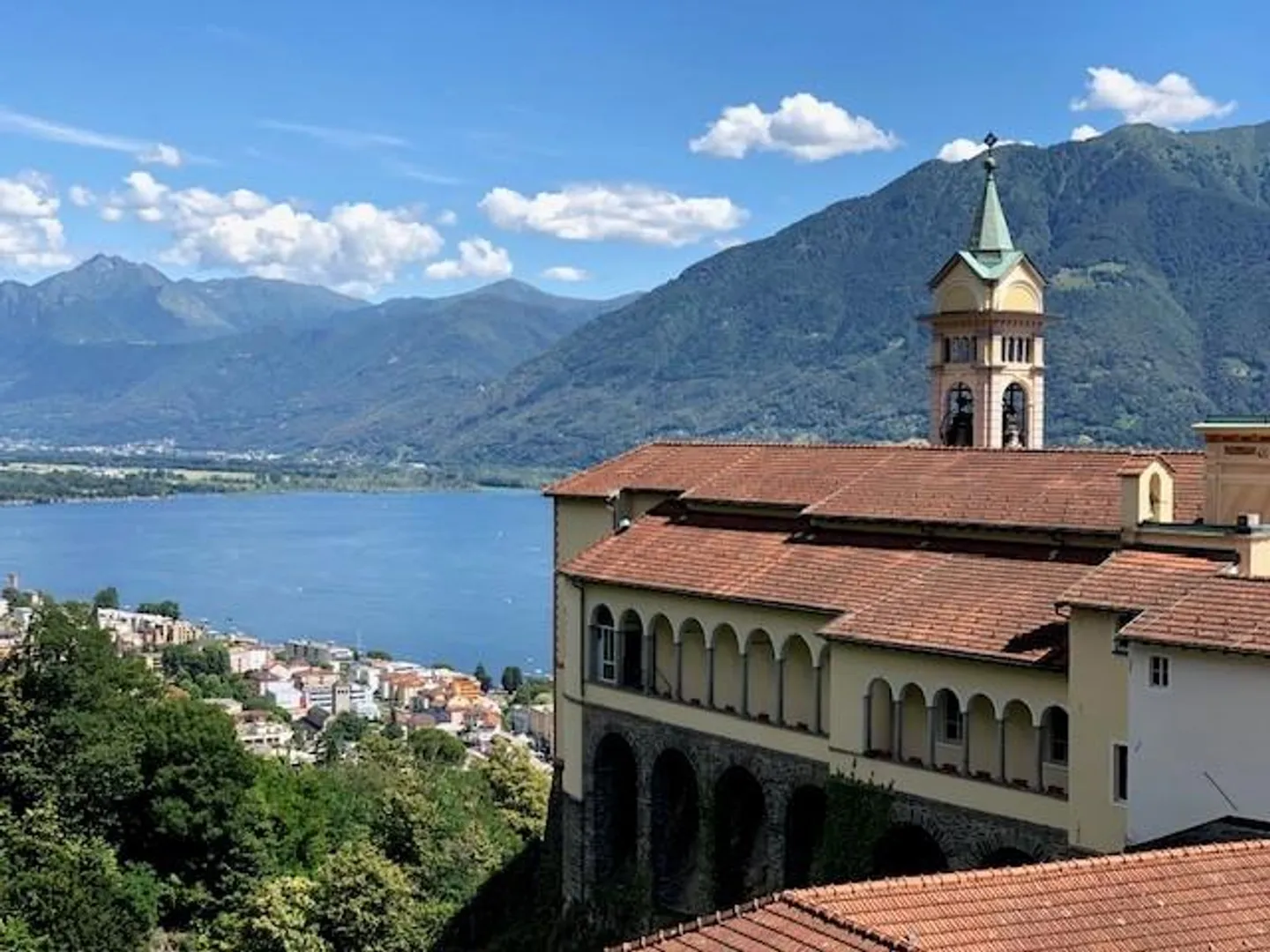 2 ½ locali arredati con vista lago a Muralto - Foto 11 di 13
