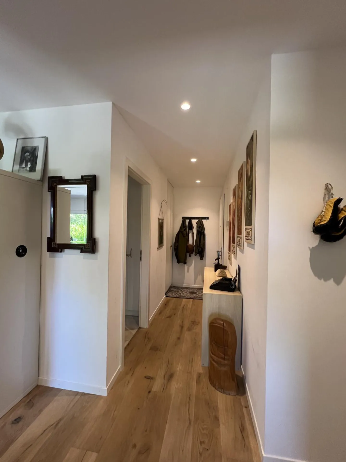 Schönes modernes Apartment mit exklusivem Außenbereich im Herzen von Neuchâtel - Foto 12 von 13