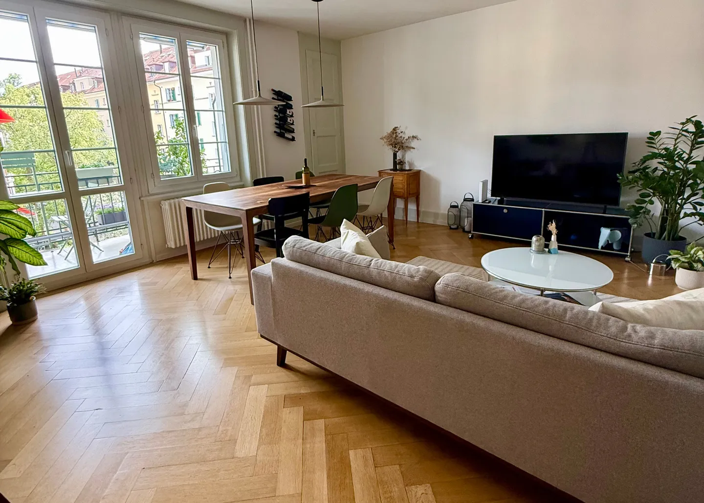 Charming Apartment in Bern - Photo 1 of 8