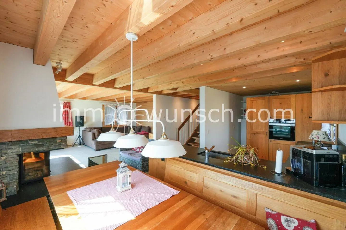 Modernes Chalet mit Sauna in der Natur - Foto 3 von 17