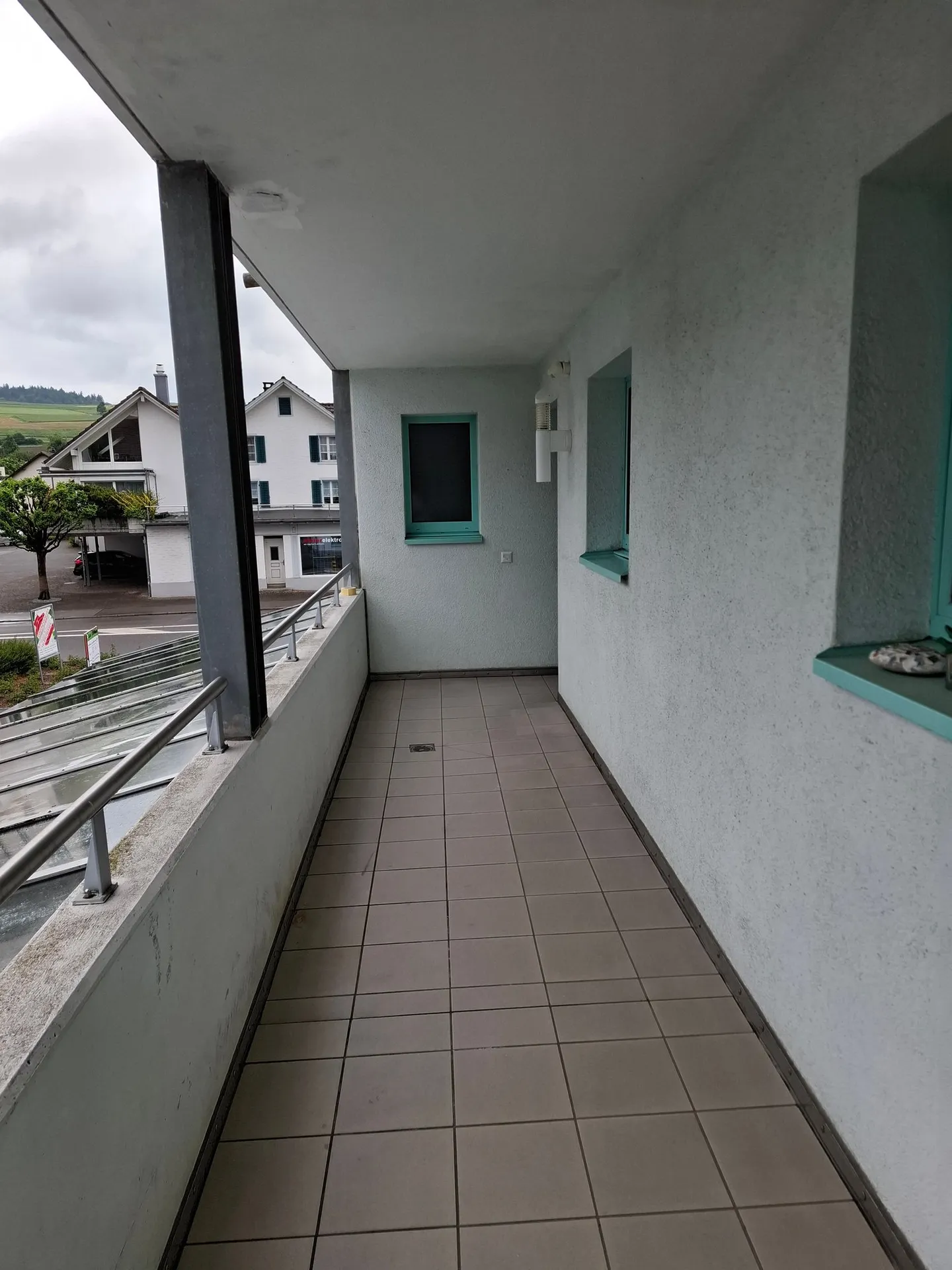 Affordable Apartment with 2 Underground Parking Spaces in the Center of Fahrwangen - Photo 13 of 15