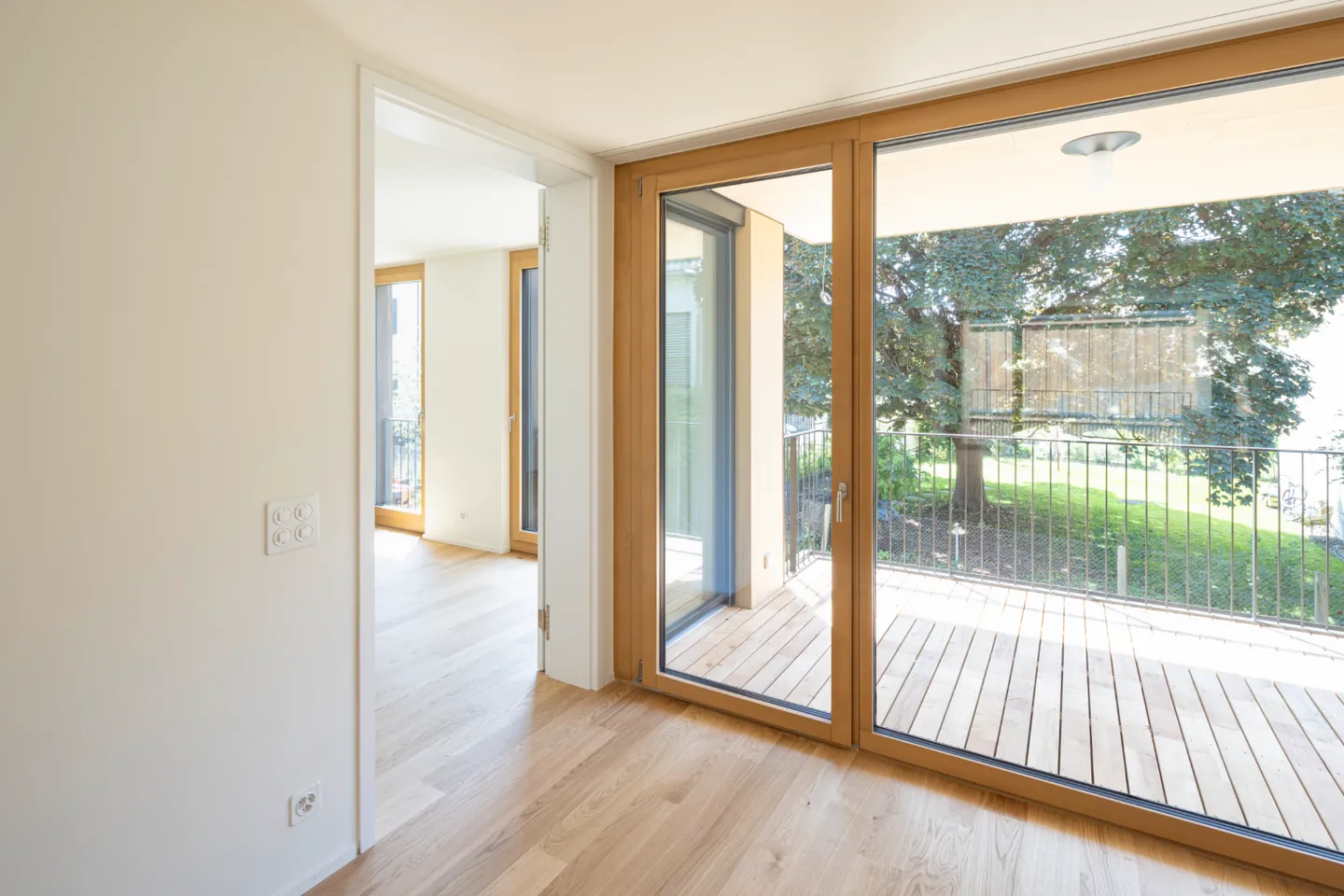 Appartamento nuovo di 4,5 stanze ampliato e pronto per essere abitato - Foto 5 di 11