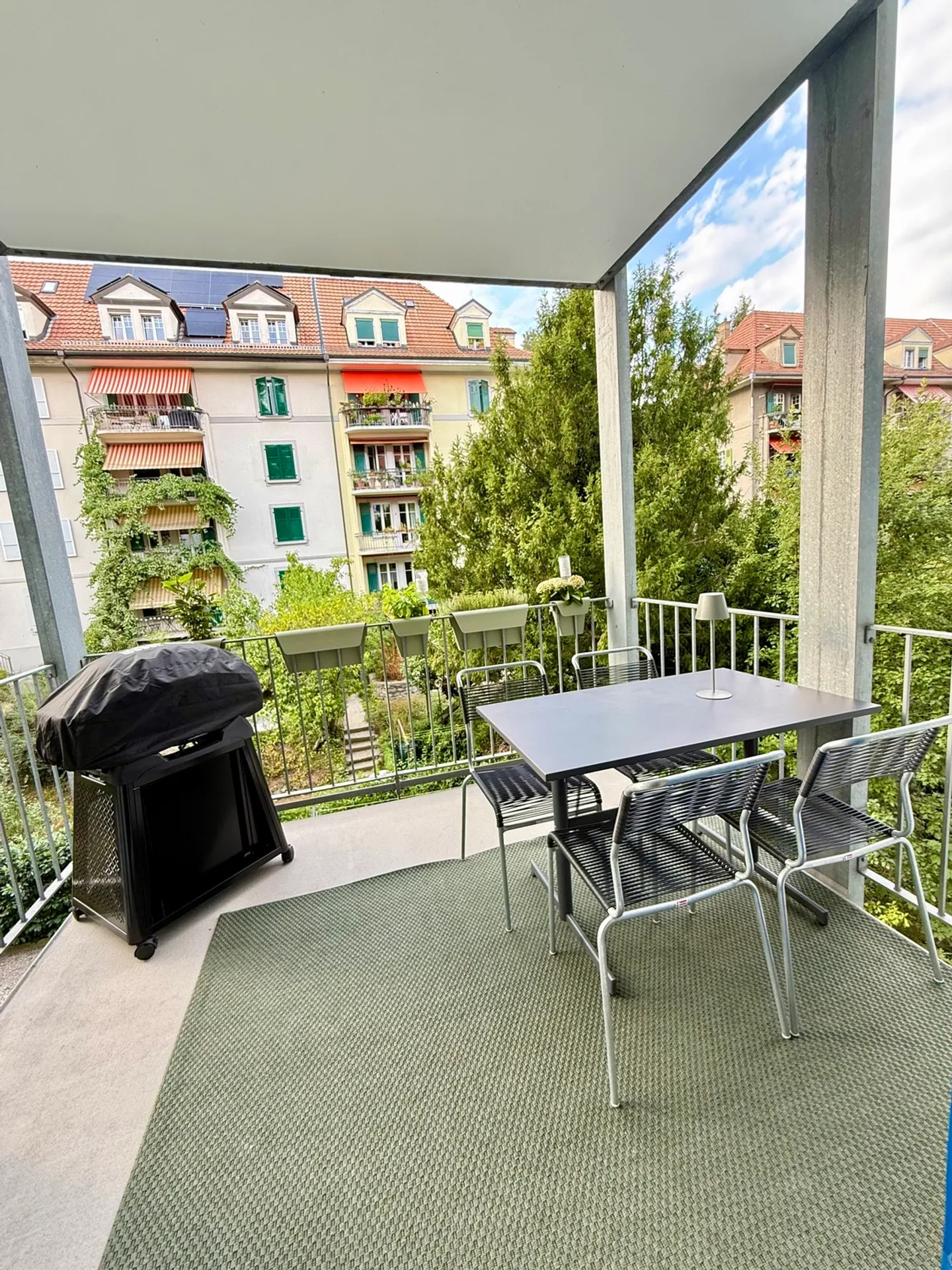 Charming Apartment in Bern - Photo 7 of 8