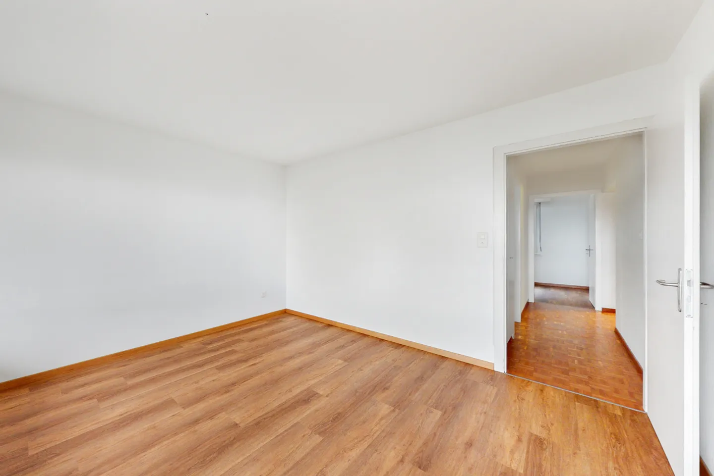 Appartement ensoleillé près du lac - Photo 10 sur 11