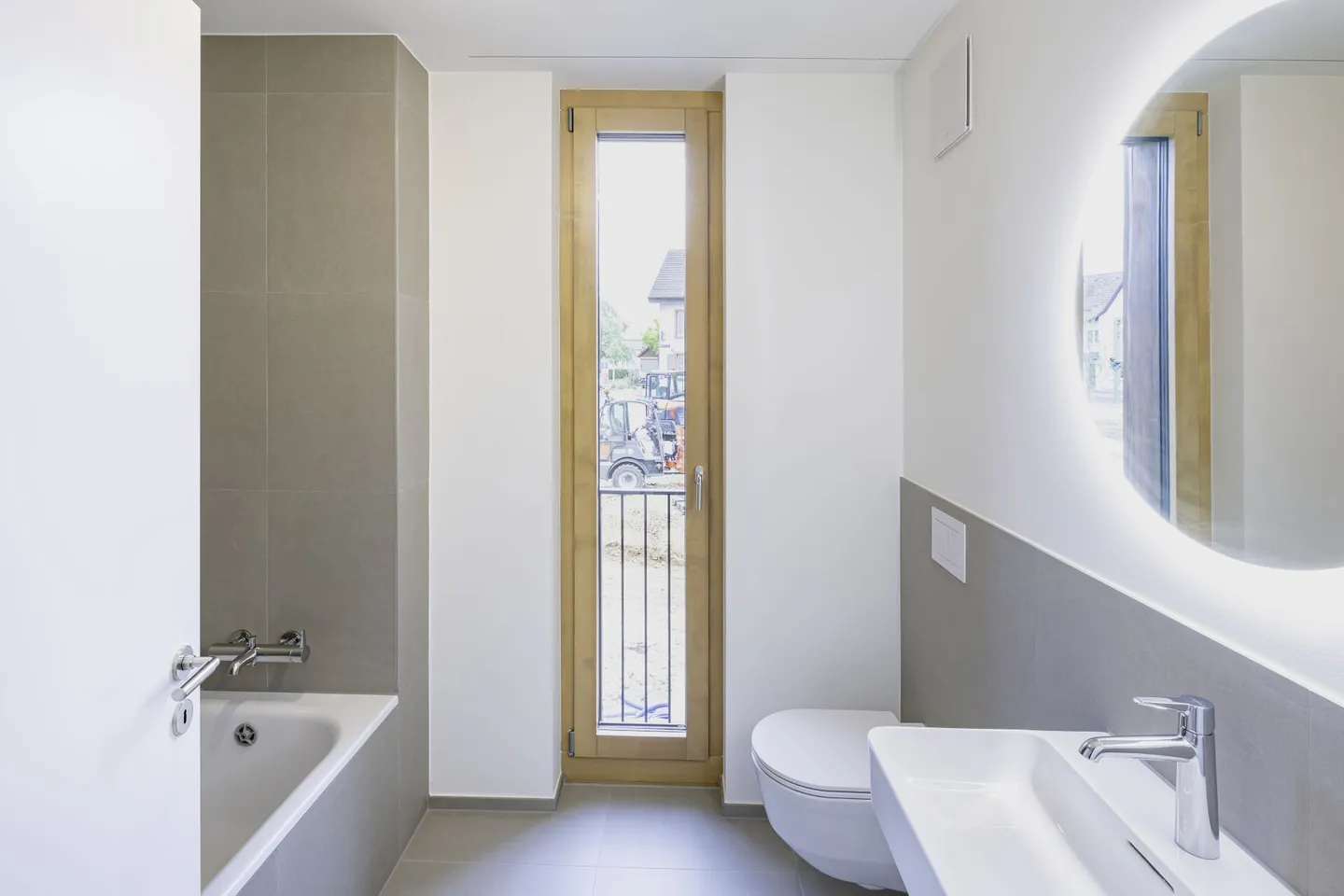 Appartamento nuovo di 4,5 stanze ampliato e pronto per essere abitato - Foto 8 di 11