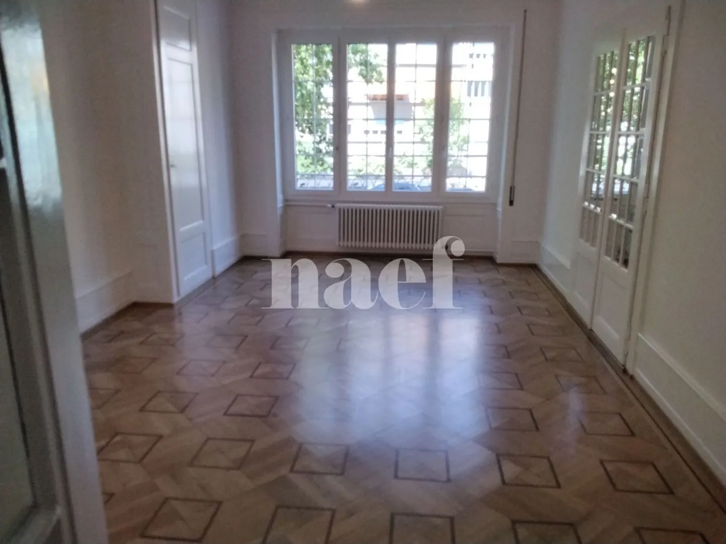 Appartement 8 pièces - Photo 4 sur 13