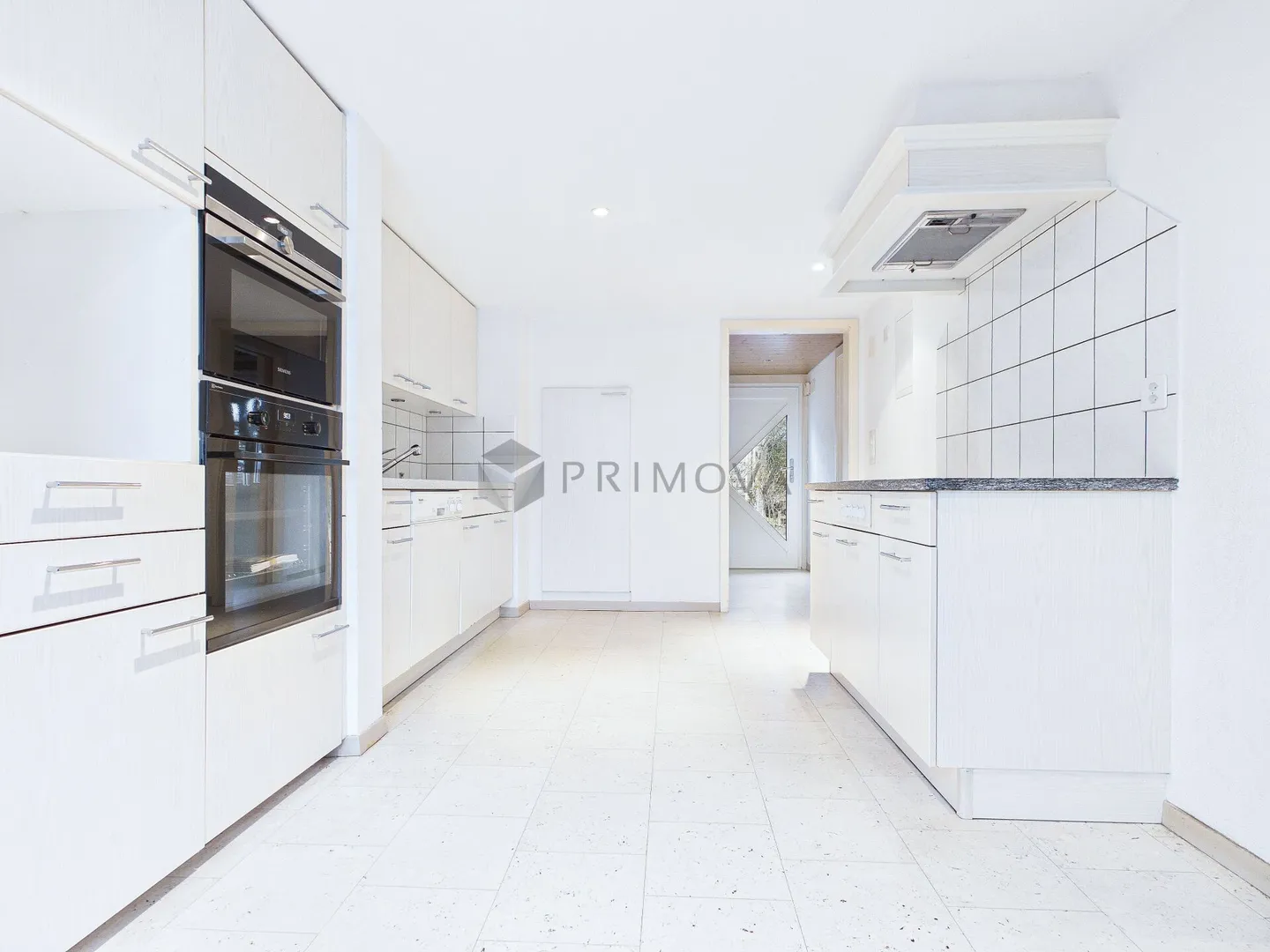 Jewel with Development Potential & Land Reserve - Photo 2 of 8