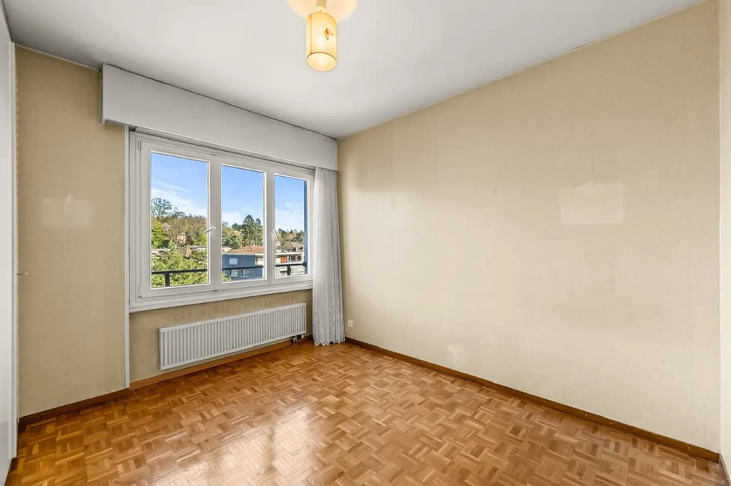 Appartamento luminoso, situato in posizione ideale, che offre un grande potenziale - Foto 7 di 9