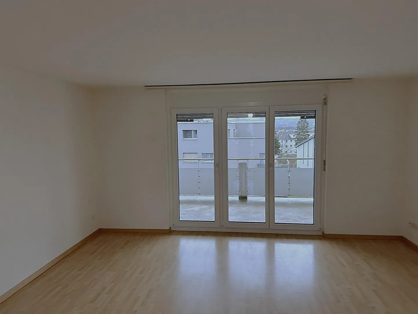 Appartement de 4,5 pièces central à louer - Photo 3 sur 6
