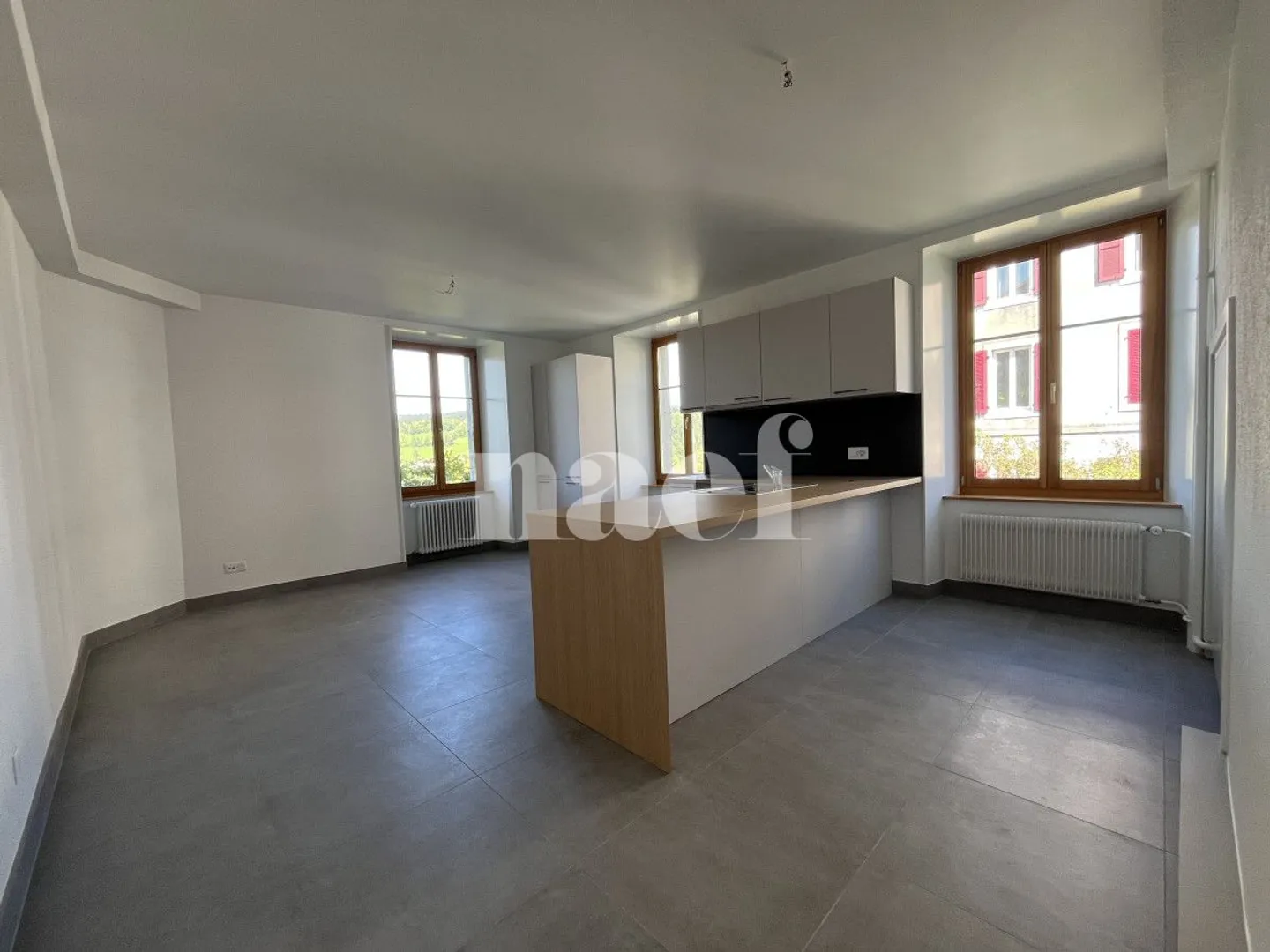 Appartamento 5 locali - Foto 1 di 13