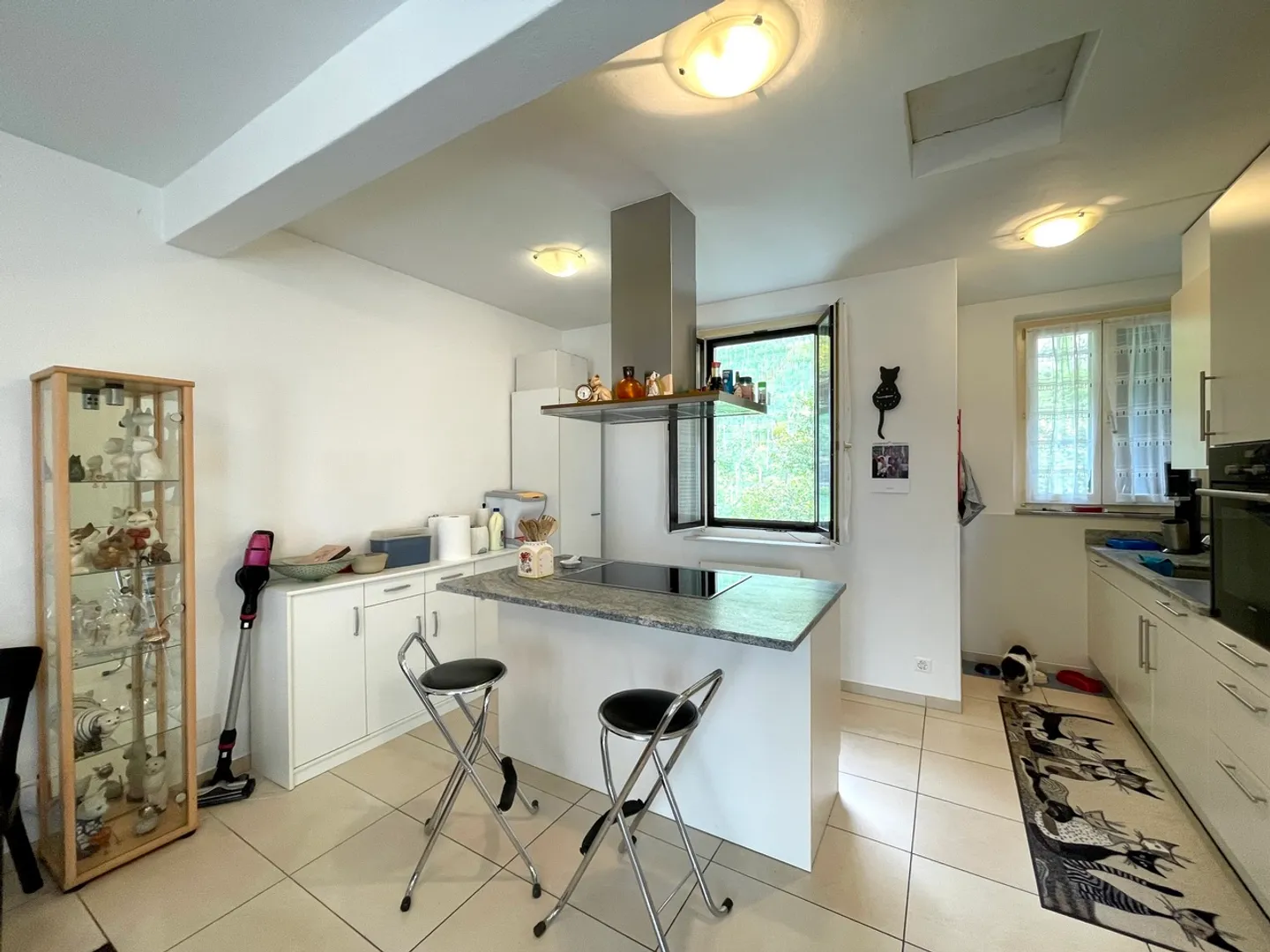 HAUS MIT ZWEI WOHNUNGEN - Foto 1 von 14