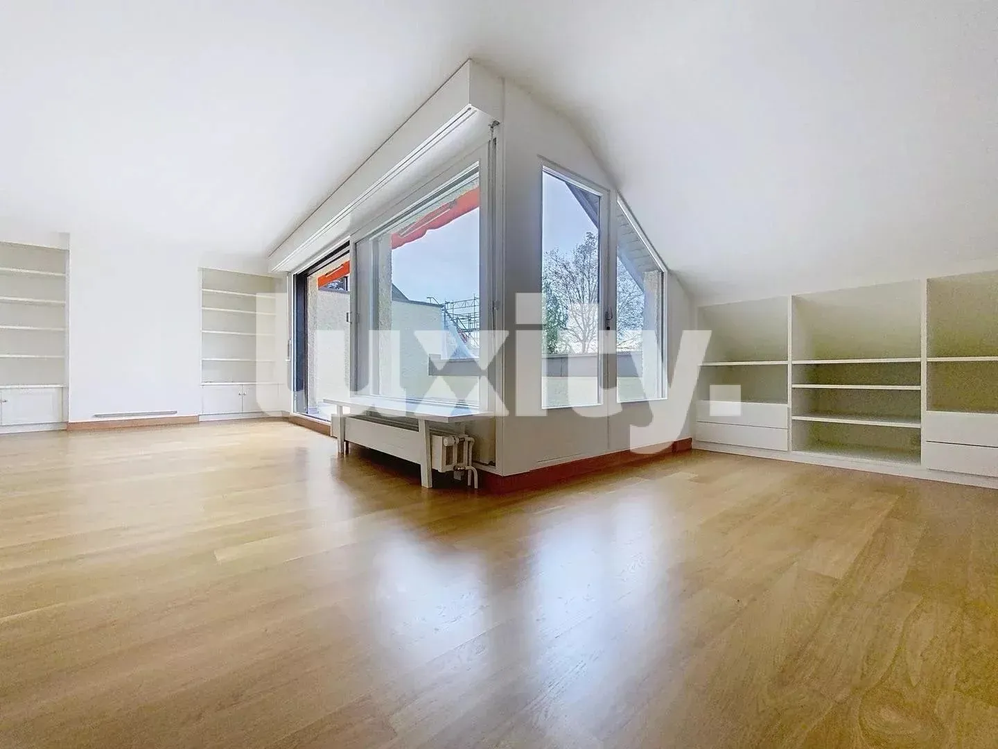 Apartment for rent - Photo 1 of 8