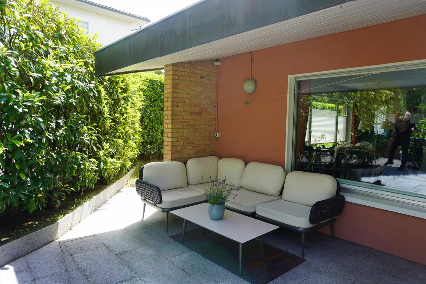 Freistehendes Einfamilienhaus mit Garten - Foto 13 von 14