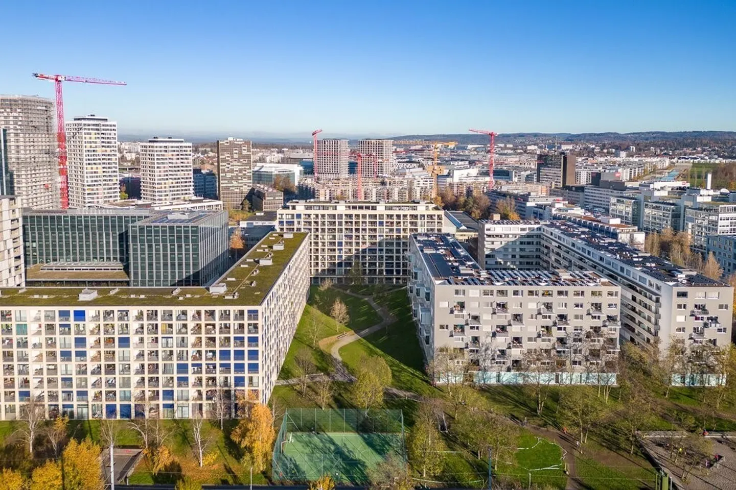 Une place de parking cherche un nouveau locataire - Photo 3 sur 3