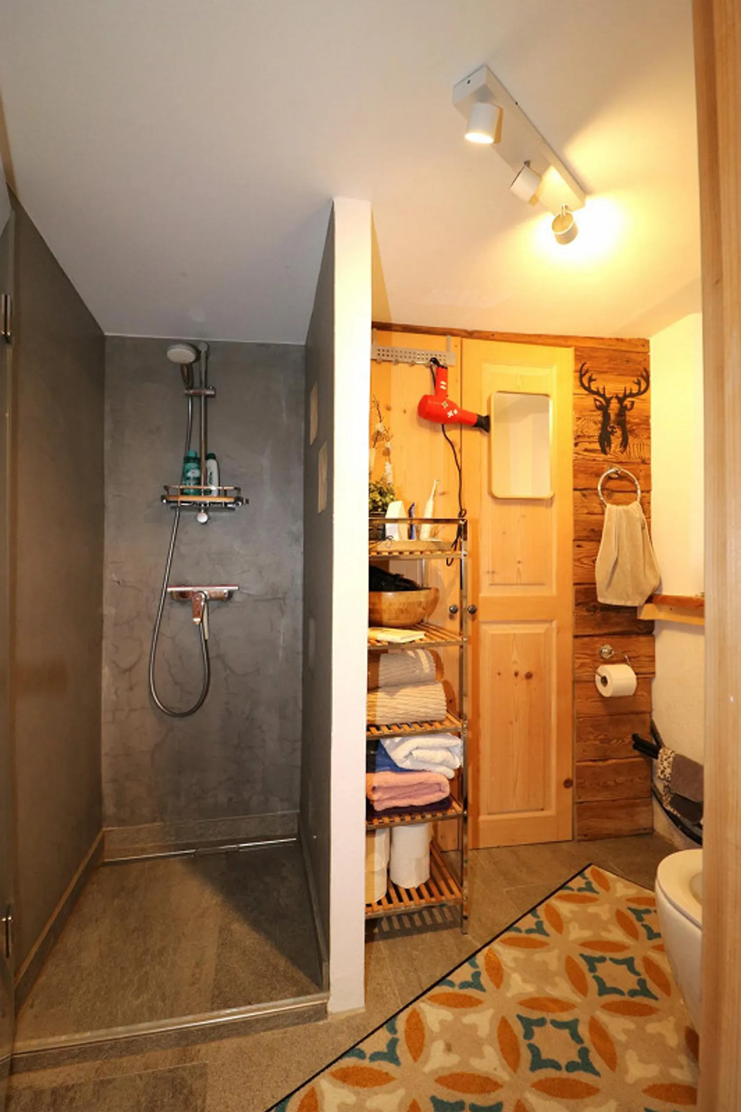 Charmante renovierte Wohnung - Foto 11 von 30