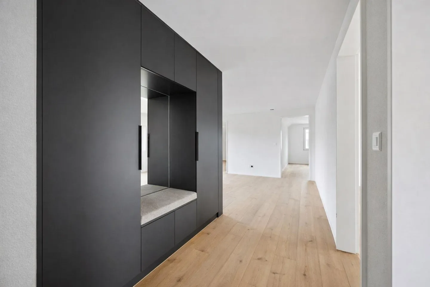 Schlossstrasse - Amabile e Vivibile - Foto 2 di 7