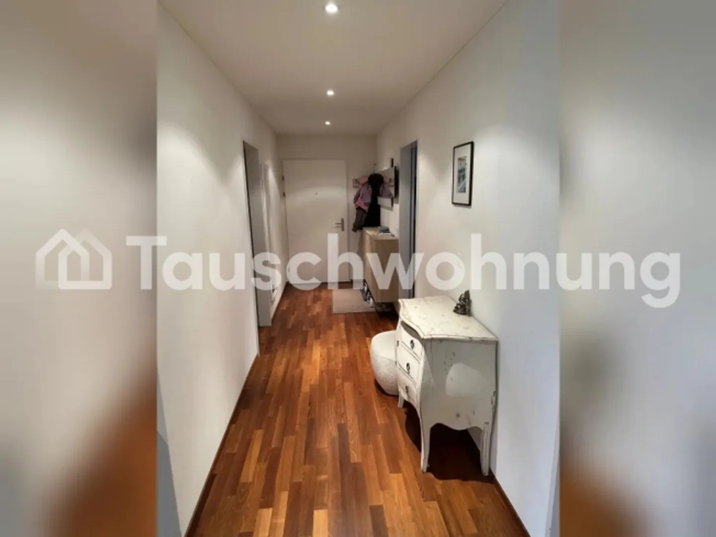 Appartamento luminoso di 4,5 stanze con vista sul verde ad Aesch - Foto 7 di 12