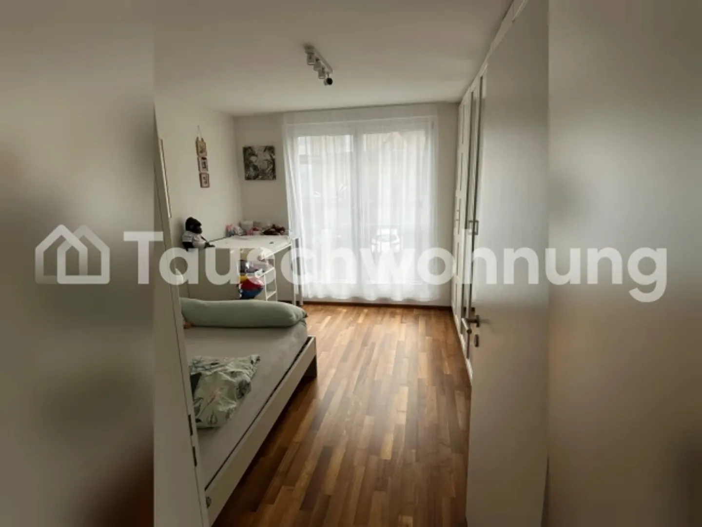 Appartamento luminoso di 4,5 stanze con vista sul verde ad Aesch - Foto 11 di 12