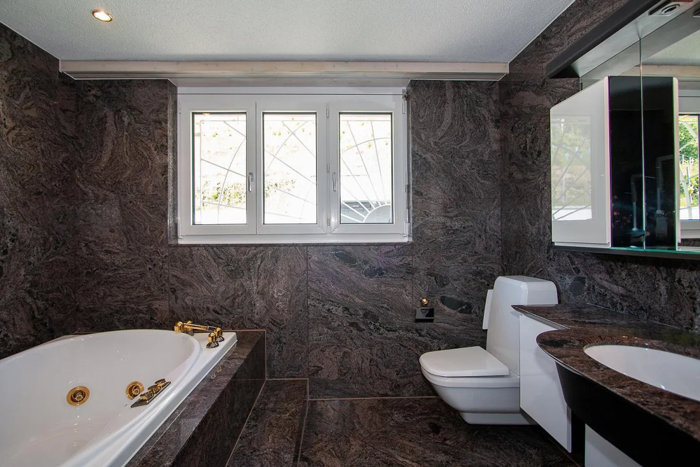 Penthouse apartment in a quiet, sunny location with the best view - Photo 7 of 21