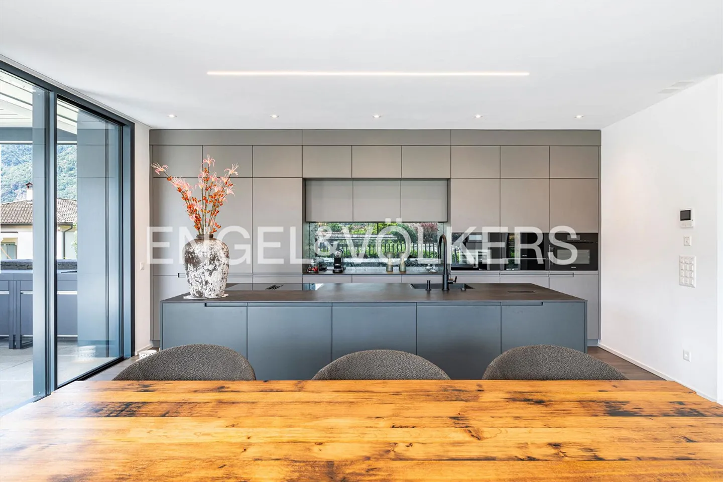 Luxus-Penthouse nahe Ascona - Foto 5 von 18