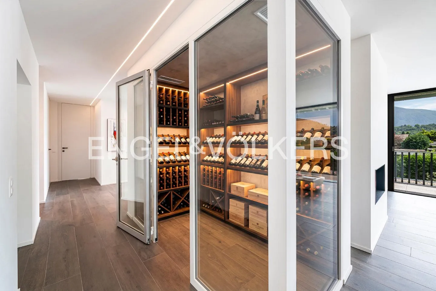 Luxus-Penthouse nahe Ascona - Foto 6 von 18