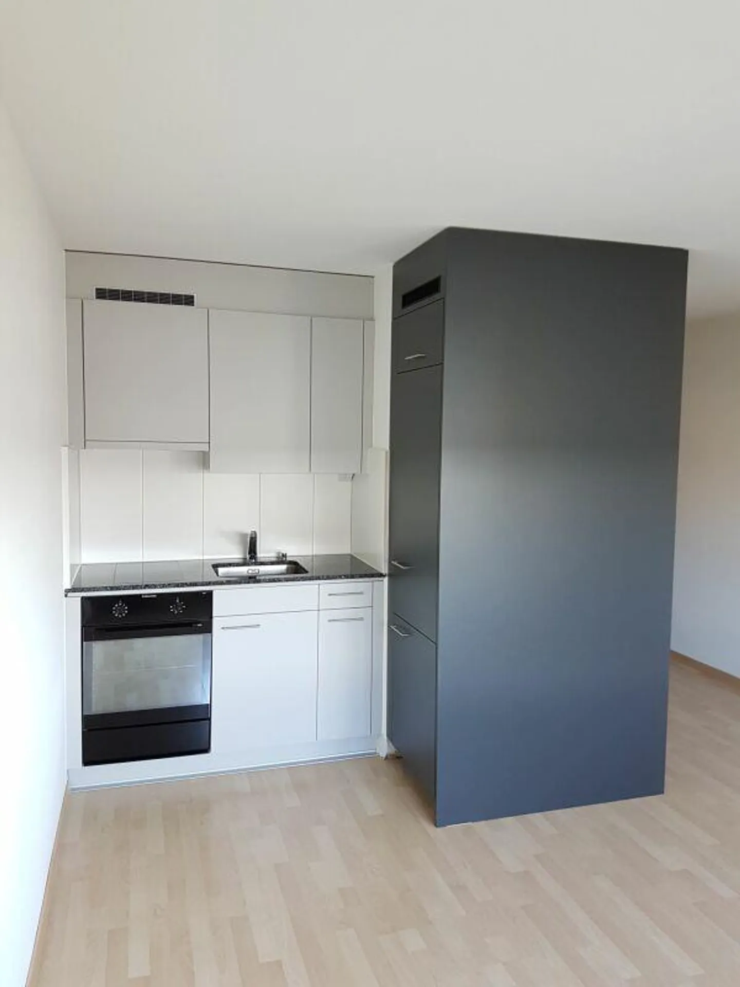 Preiswerte Singlewohnung in der Stadt Amriswil, nähe Bahnhof - Foto 2 von 5