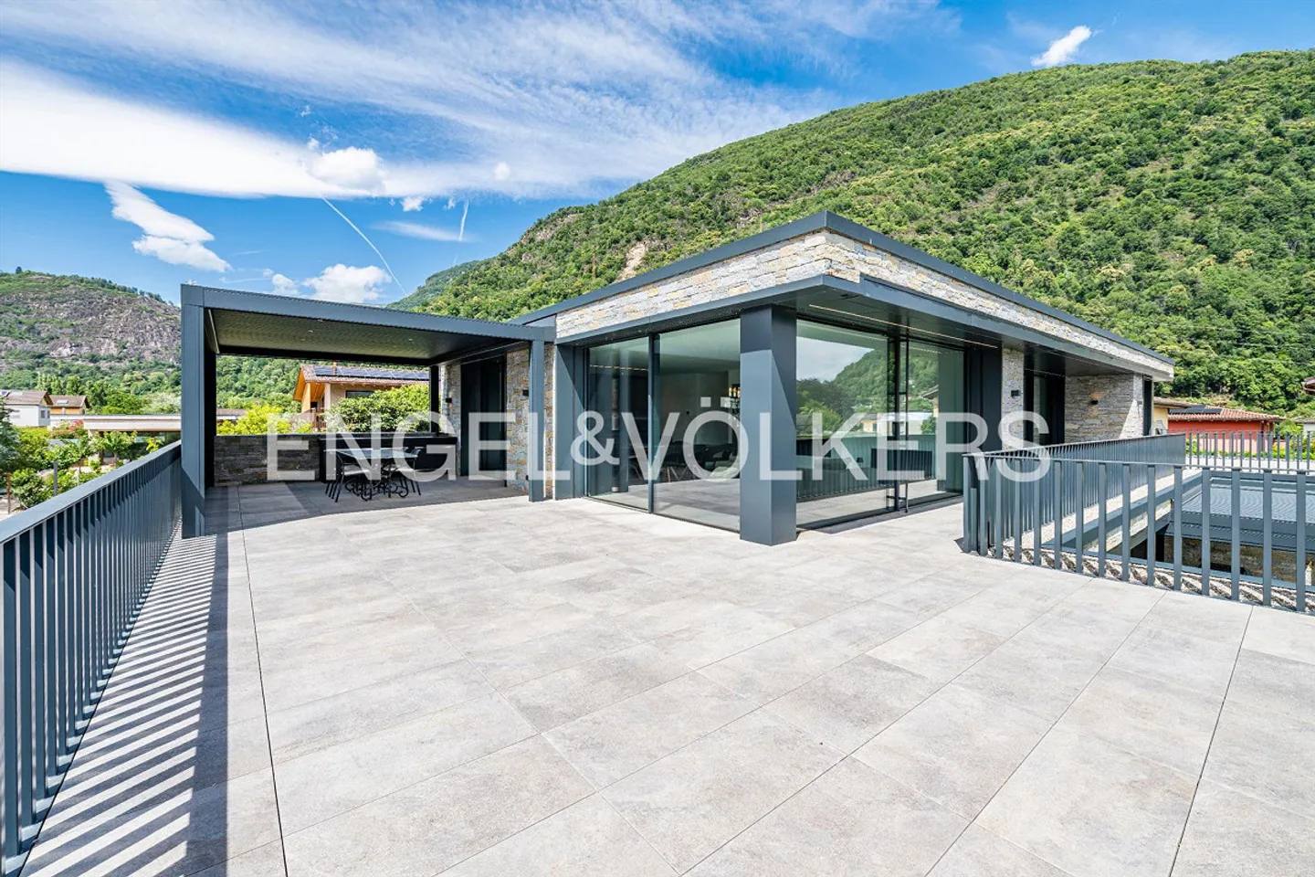 Luxus-Penthouse nahe Ascona - Foto 7 von 18