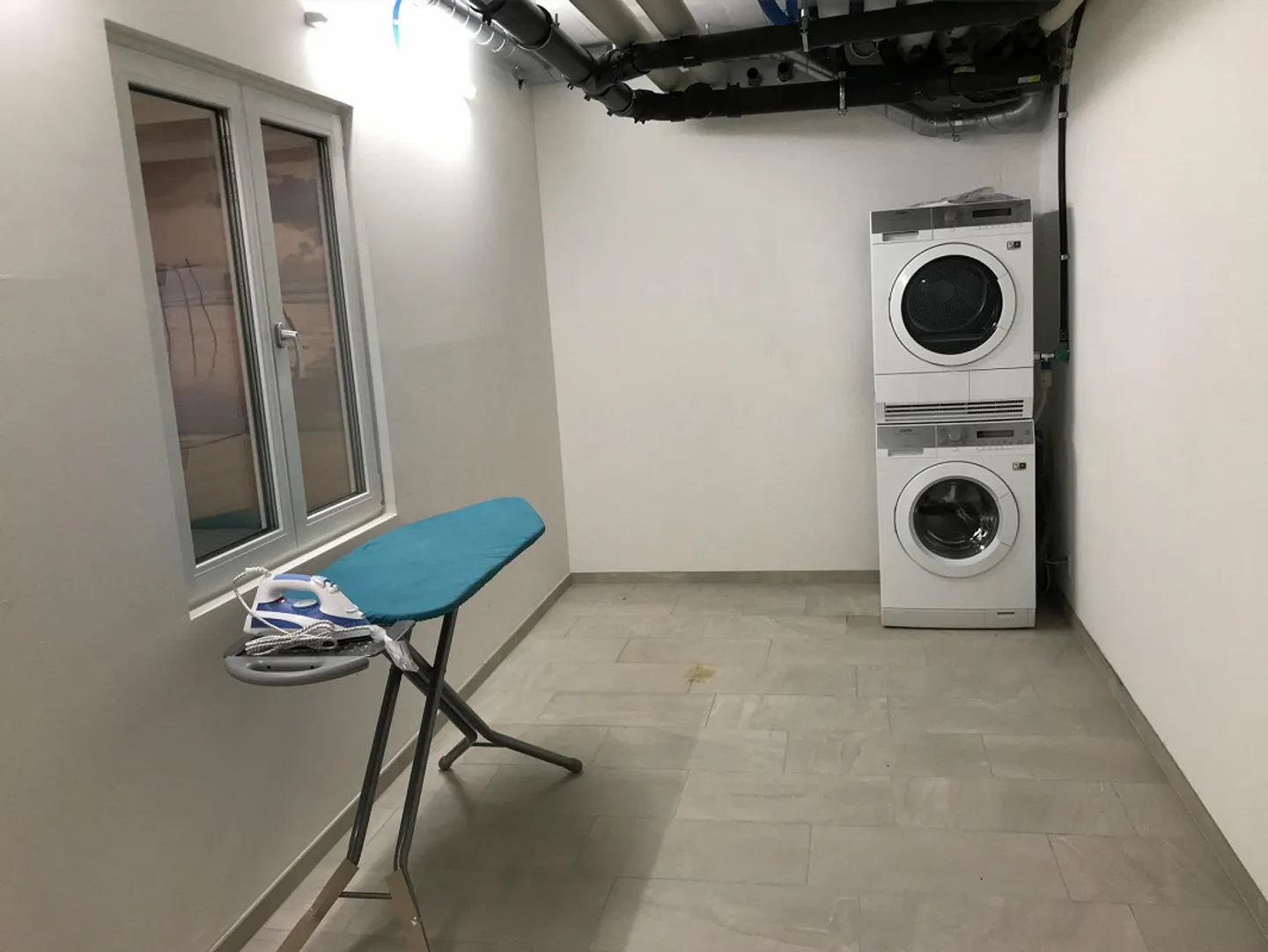 Möbliertes Zimmer in Pfäffikon ZH - Foto 3 von 8