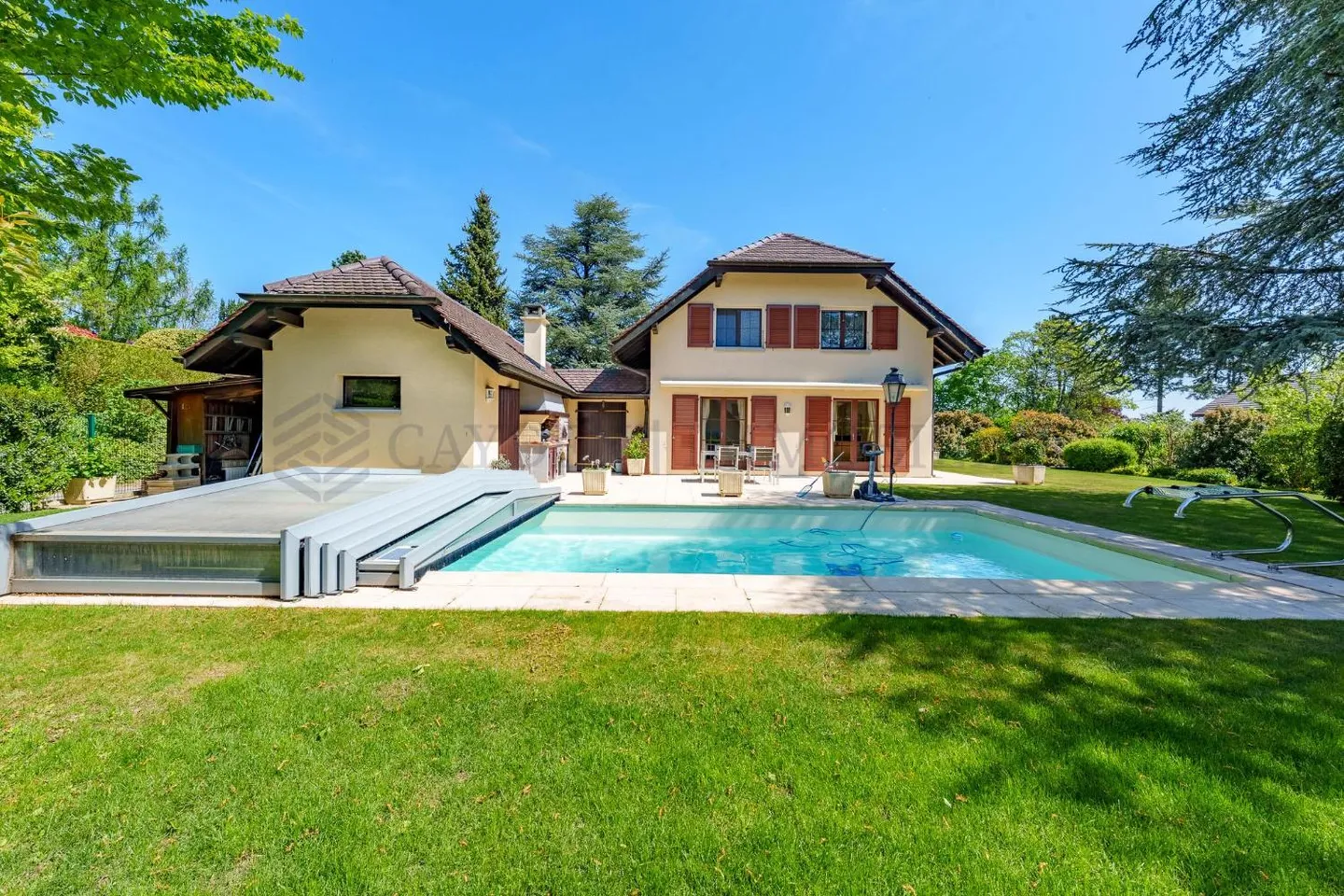 Charming Villa in Trélex - Photo 2 of 7