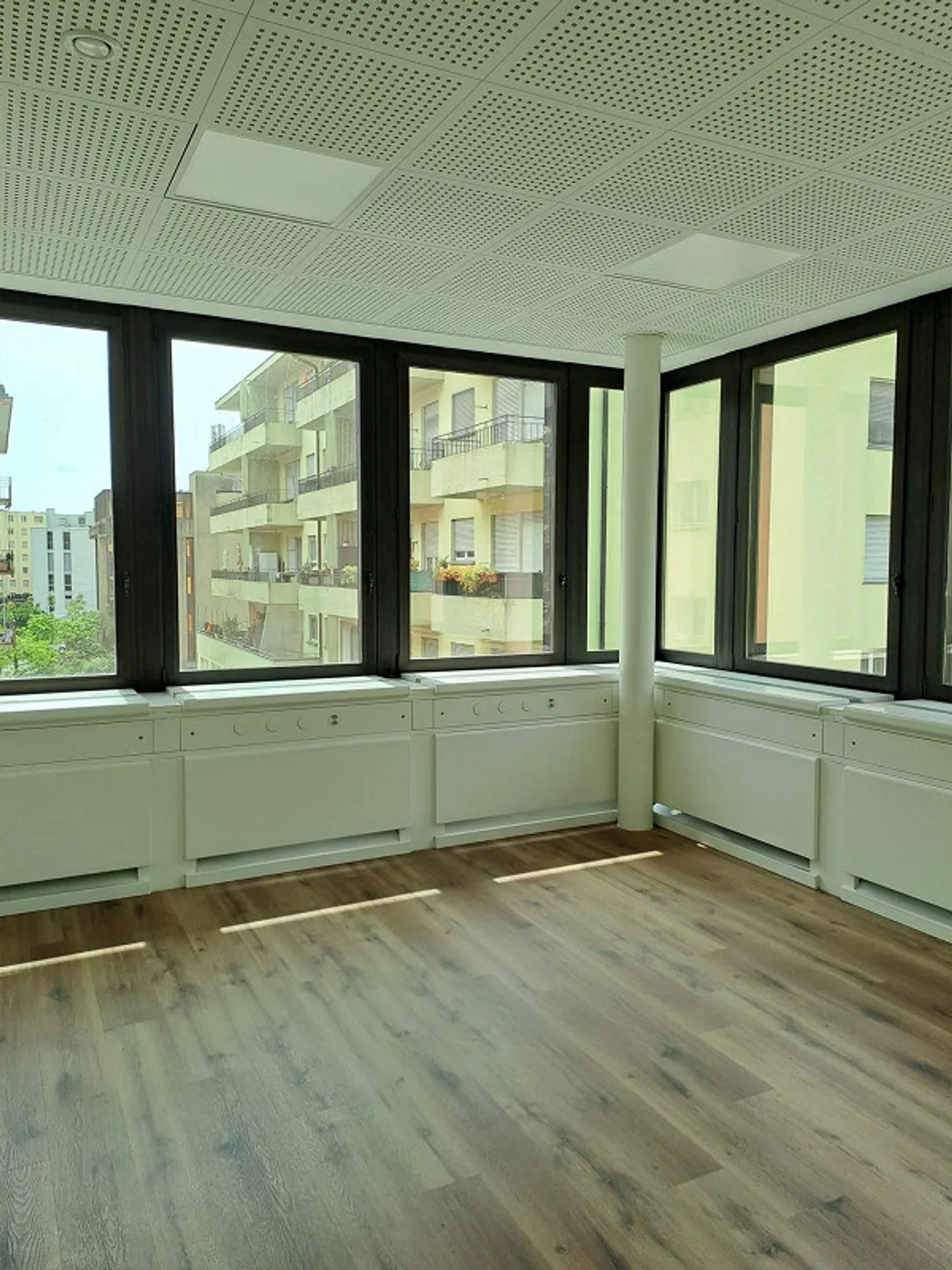 Espace commercial prestigieux à Lugano - Rénové et flexible - Photo 8 sur 14