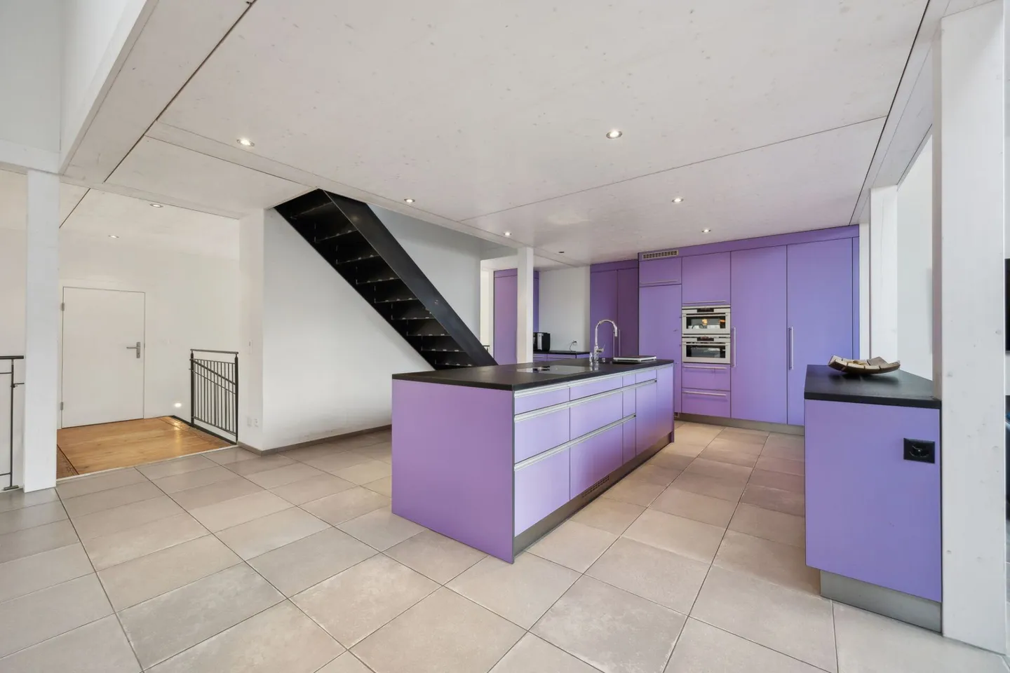 EQUESTRIAN PROPERTY WITH TWO RESIDENTIAL UNITS AND THE POSSIBILITY FOR INDIVIDUAL HORSE KEEPING - Photo 10 of 15